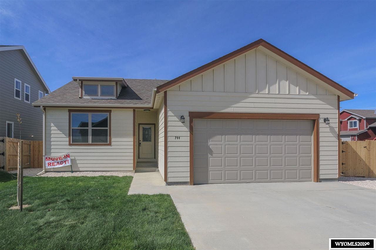 744 Dusty Ter, Mills, WY 82604 Zillow