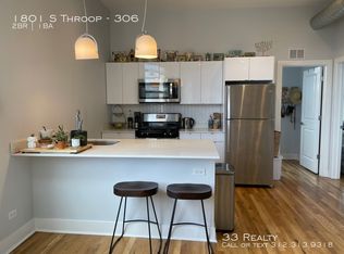 1801 S Throop St #306, Chicago, IL 60608