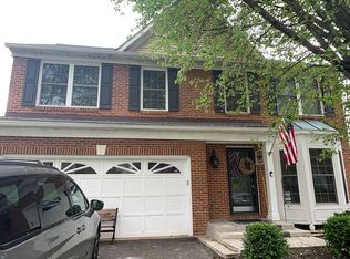 806 Bellview Ct NE, Leesburg, VA 20176