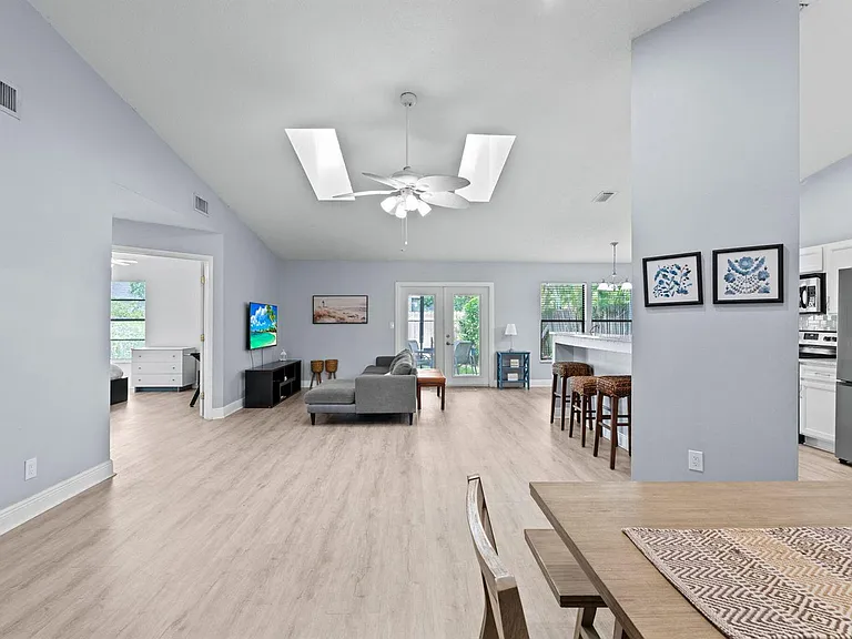 1599 Bayridge Pl — Photo 8