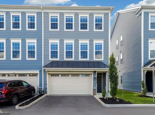 10219 Travilah Grove Cir, Rockville, MD 20850