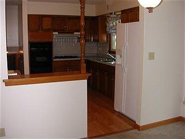 5th image of 4032 Shelbourne Dr
