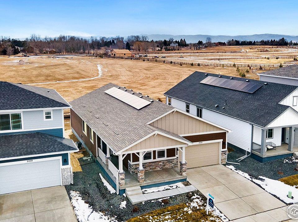 1st image of 2033 Ballyneal Dr