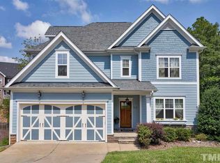 212 Diggory Dr, Holly Springs, NC 27540