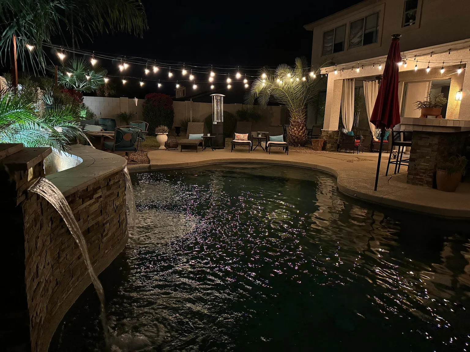3 bed, 2.5 bath, 2376 sqft, $3,395 — Photo 4