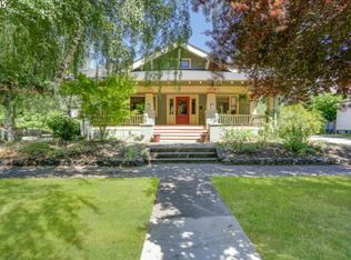 3203 NE Knott St #A, Portland, OR 97212