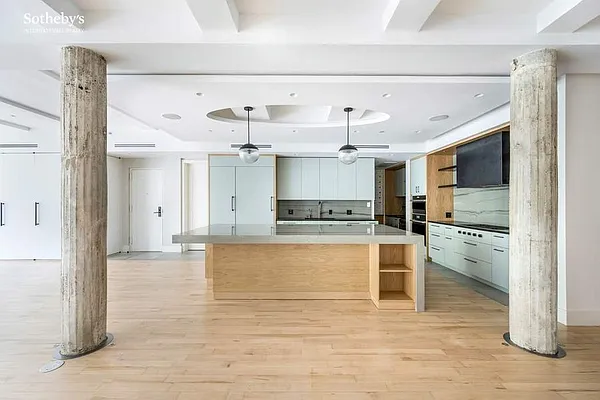 Rented by Sotheby's International Realty | media 8