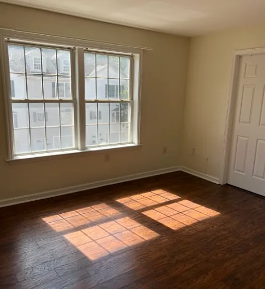 37 Glen Ave #20 — Photo 13