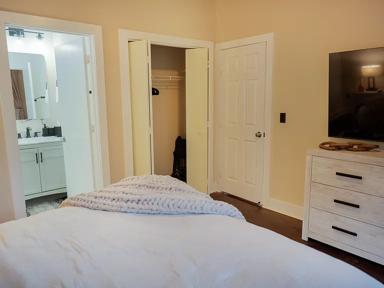502 Pryor St SW #325 — Photo 8
