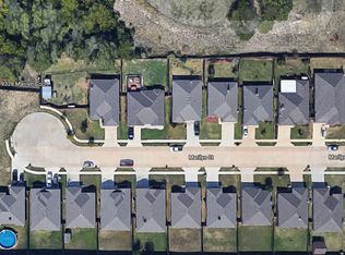 9328 Marilyn Ct, White Settlement, TX 76108