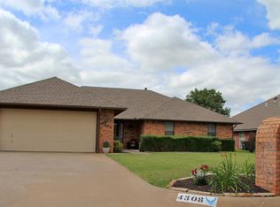 4308 Briar Ridge Rd, Enid, OK 73703