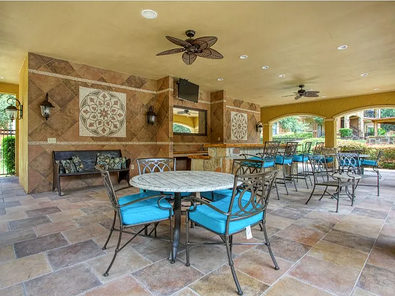 Montecristo Patio Area View