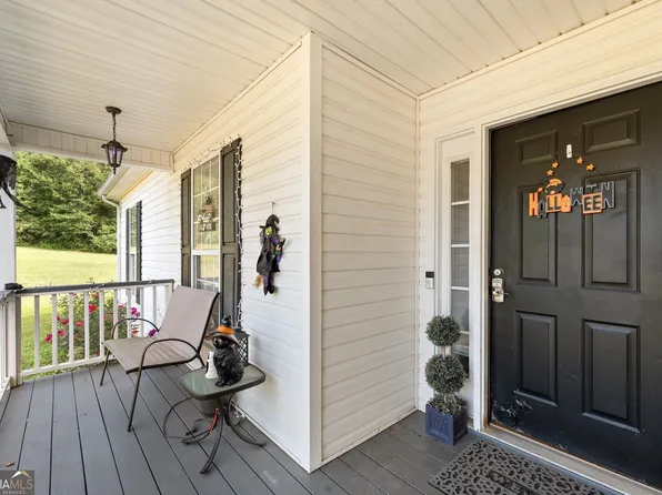 159 Summit Ln, Carnesville, GA 30521