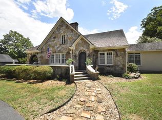 210 Martin Rd, Chattanooga, TN 37415