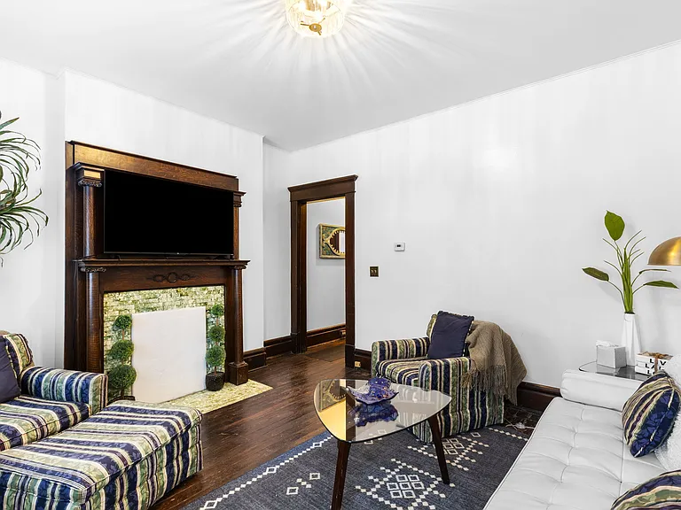 726 Kerr St — Photo 20