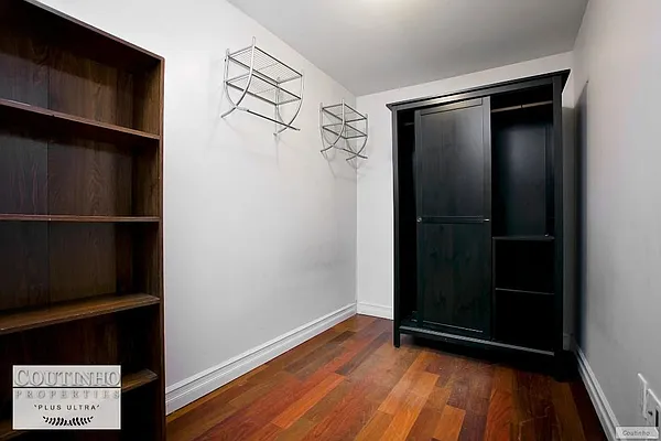 Rented by Charles Coutinho LLC | media 25