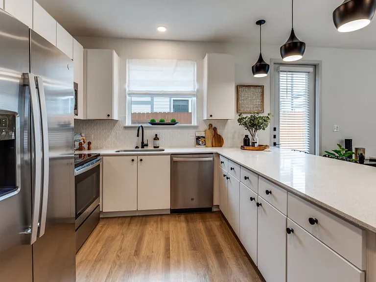 Villas at Creekside — Photo 32