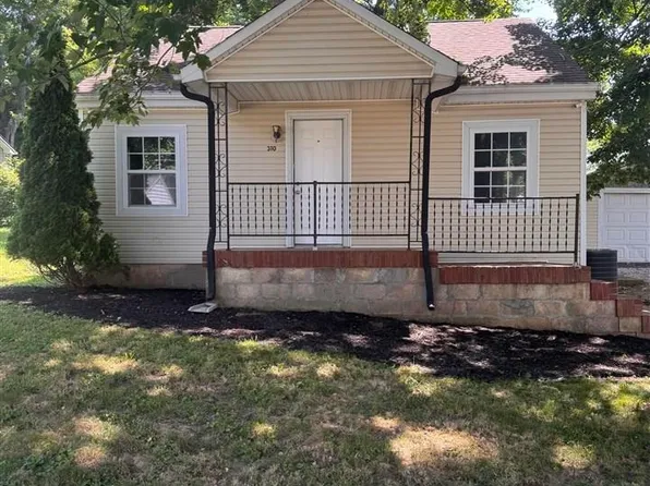 310 Greenhill St, Vine Grove, KY 40175