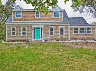 137 County Rd, Marion, MA 02738