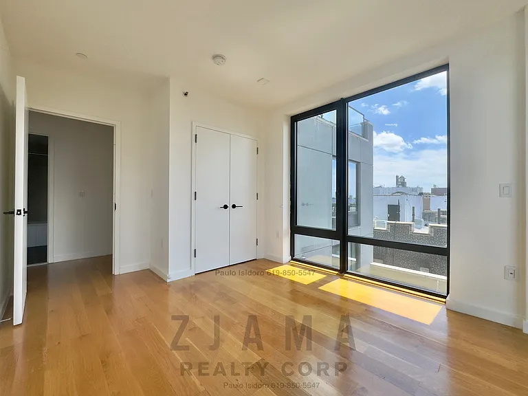 25 E 19th St #PHA — Photo 12