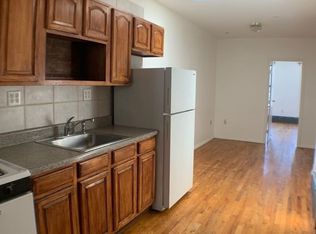 346 Graham Ave APT 3R, Brooklyn, NY 11211