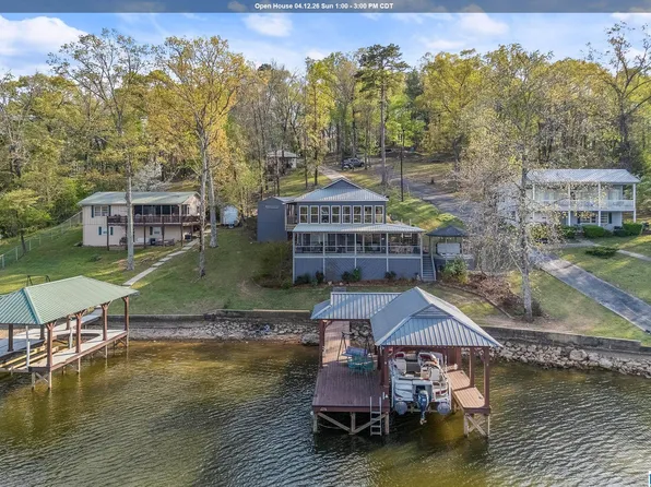 992 Davis Acres Dr, Alpine, AL 35014