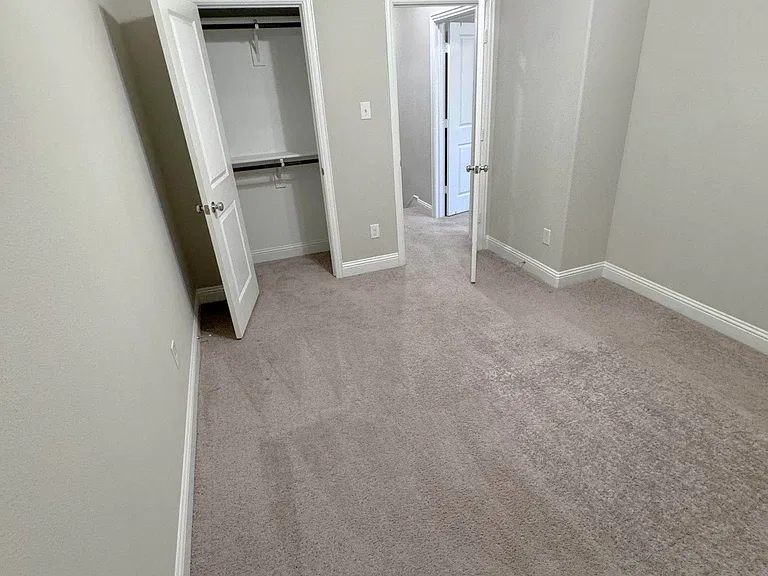 3641 Harebell Dr — Photo 16