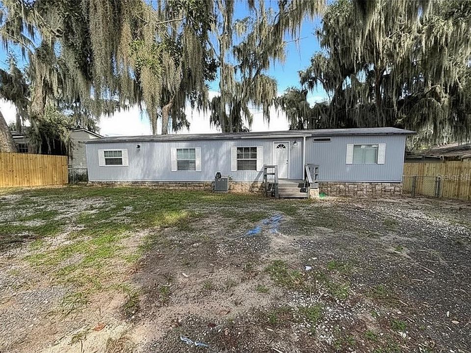 1st image of 17110 Live Oak Ln