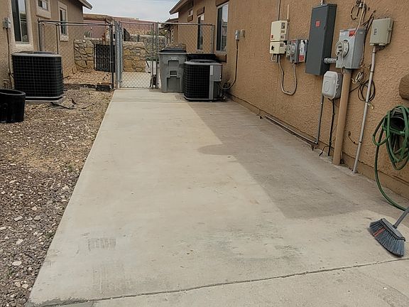 Side parking for smaller vehicles.