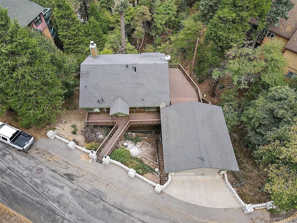 1st image of 24752 Bernard Dr