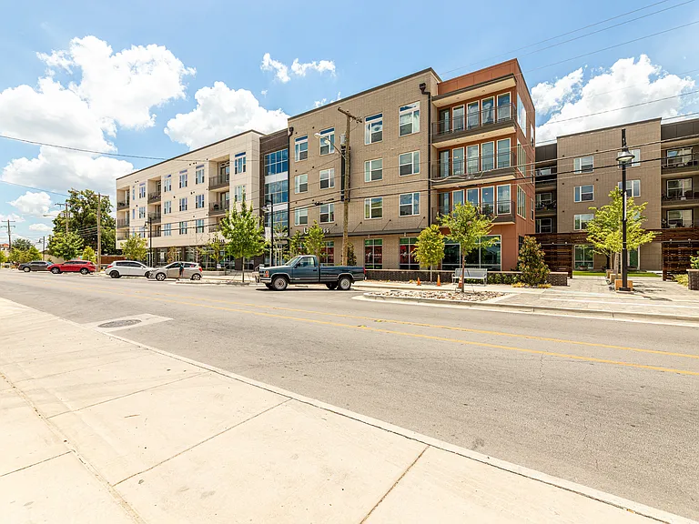 The Union at River East — Photo 30