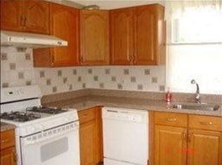 273 New Market Rd, Dunellen, NJ 08812