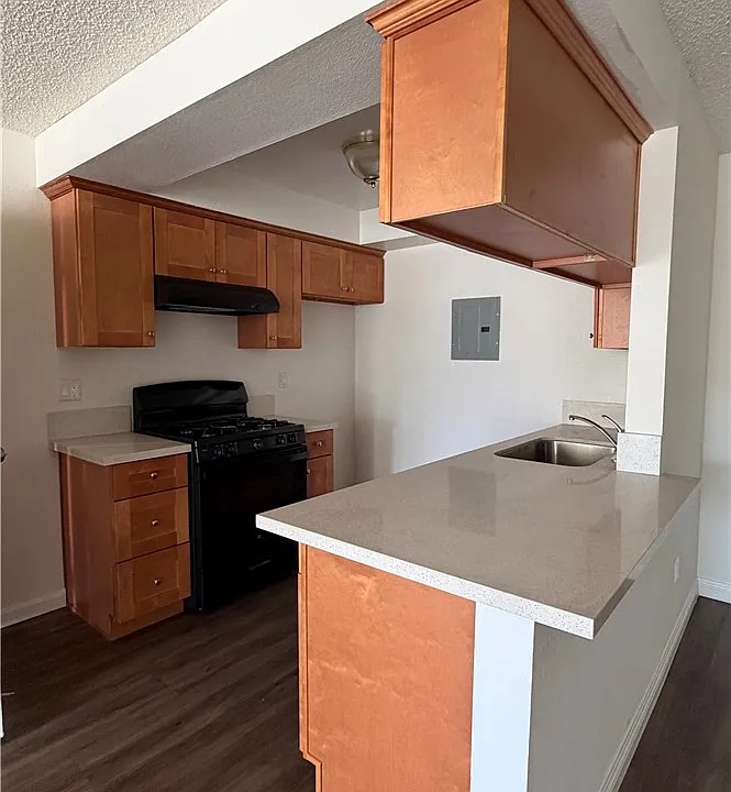 916 S Atlantic Blvd #15