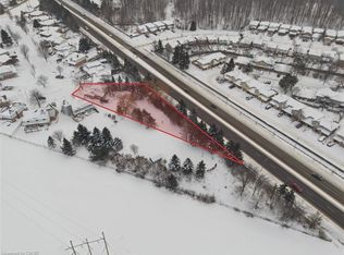 98 Old Maple Ln, Kitchener, ON N2N 3B3