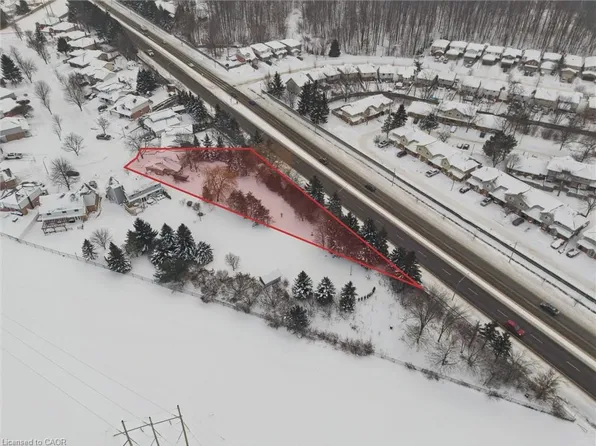 98 Old Maple Ln, Kitchener, ON N2N 3B3