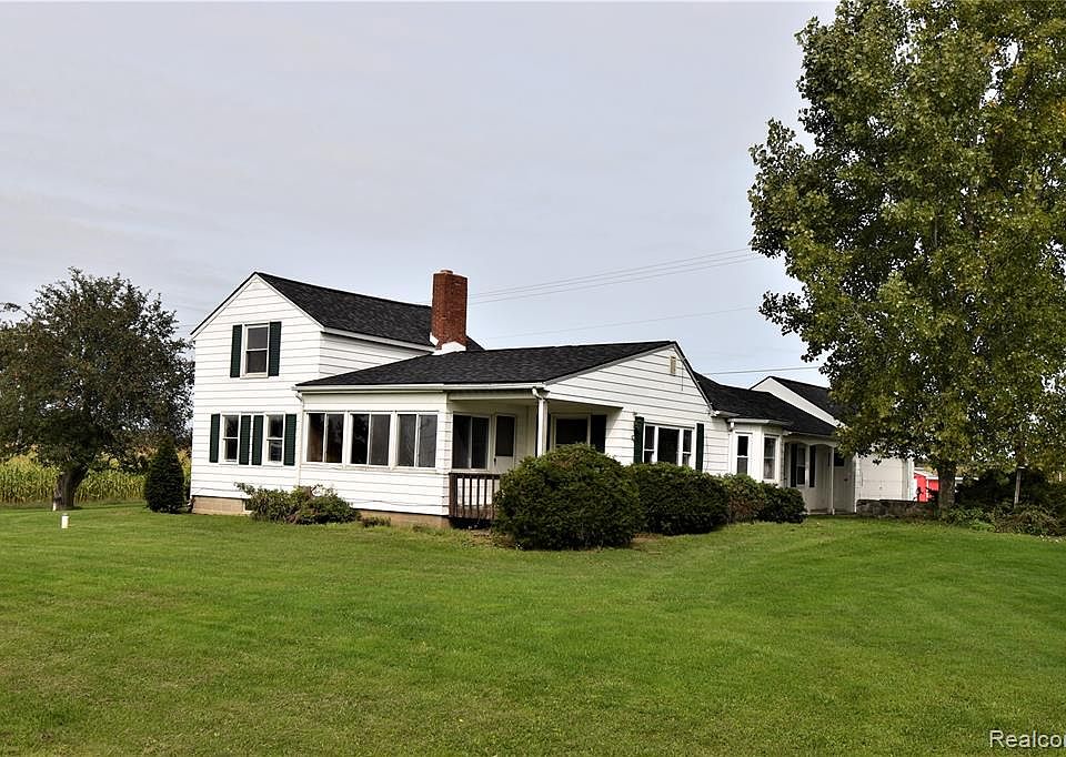 6014 Lahring Rd, Linden, MI 48451 Zillow