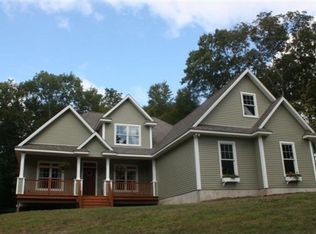 9 Fanning Rd, Ledyard, CT 06339