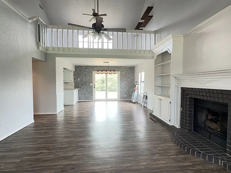 9301 Maypark Cir — Photo 9
