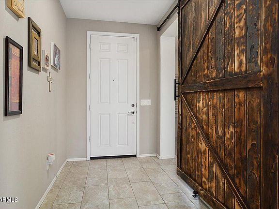 3rd image of 25955 W RUNION Drive