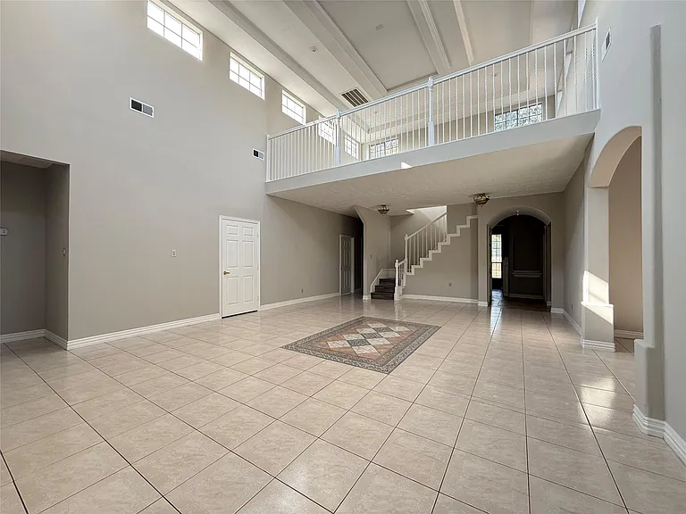 11346 Old Telegraph Rd — Photo 5