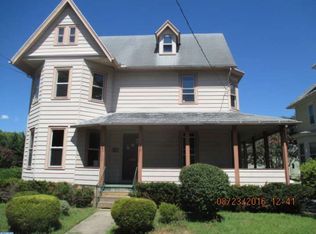 33 Bowen Ave, Woodstown, NJ 08098
