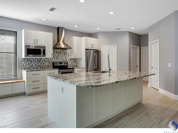 4th image of 5858 Elizabeth Ann Way