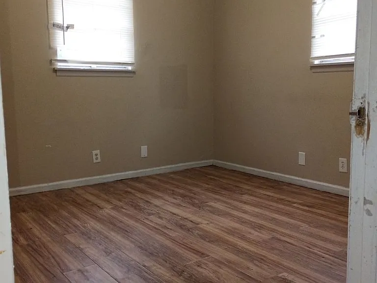 508 Mitchell Ave — Photo 6