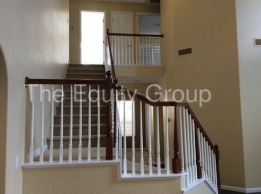 5th image of 1518 N Vickie St