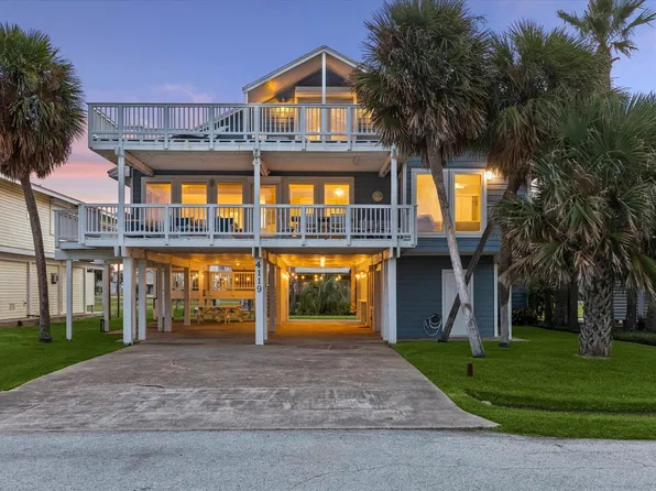 4119 Pirates Aly, Galveston, TX 77554