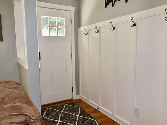 2nd image of 745 Robinhood Dr