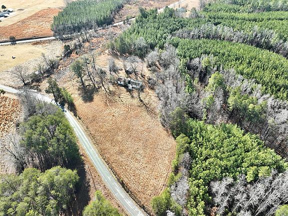 2nd image of 3732 Water Oak Rd