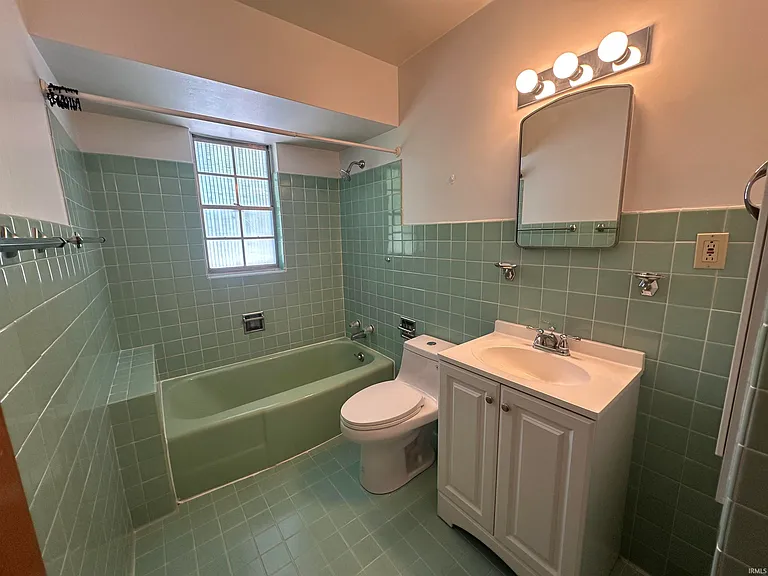 665 Saint Marys Dr #3 — Photo 7