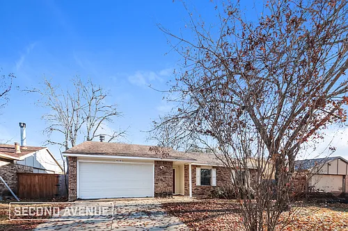 416 Woodcrest Way Photo 1