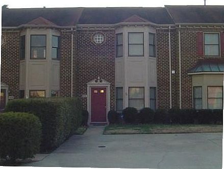 1st image of 607 Creekside Ct